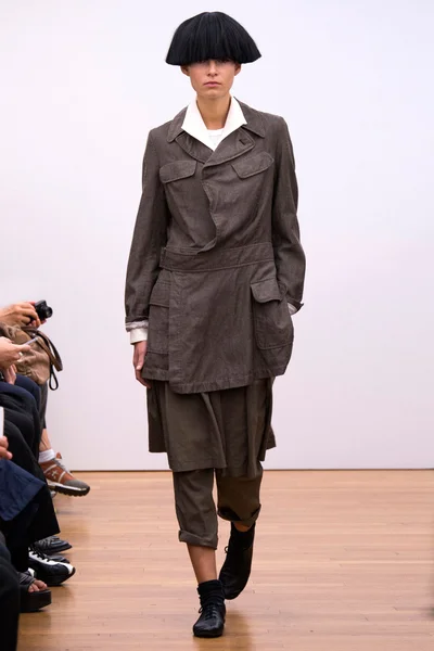 Look 5